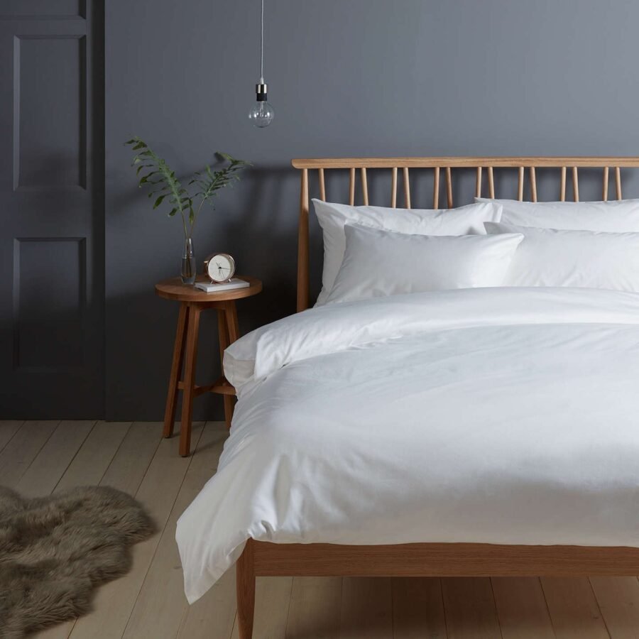 Satin Stripe 300 T.C Double Bed Duvet Cover (white) - Image 2